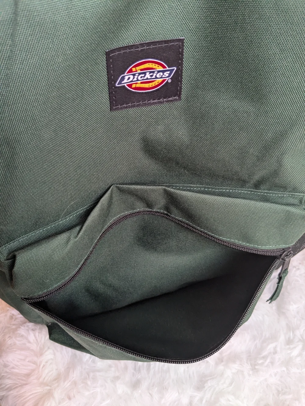 Dickies durable backpack